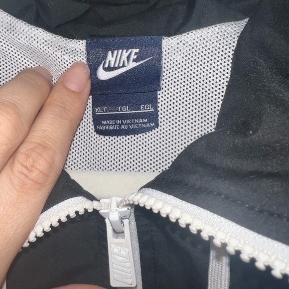 Nike Men’s Windbreaker Jacket black white XLT Big and Tall - Picture 2 of 5